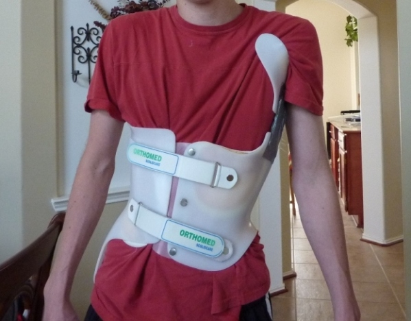 Виды ортопедических корсетов для спины: индивидуальный Ортопедический корсет для спины