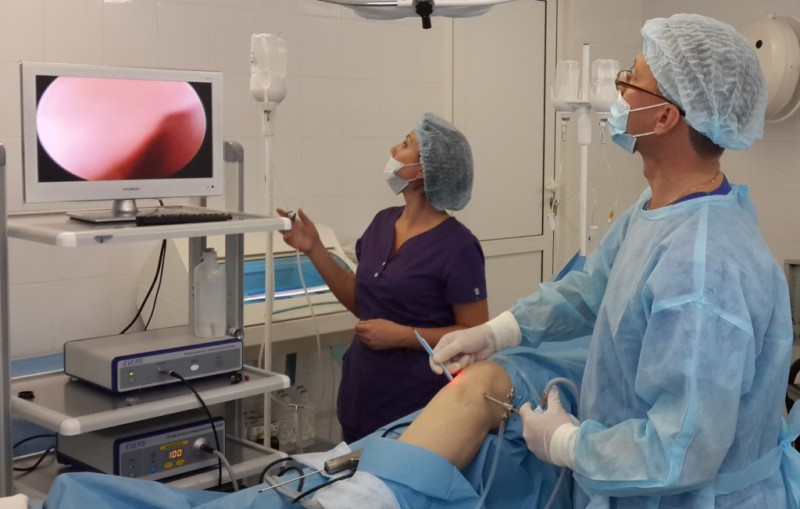 Артроскопия коленного сустава: противопоказания Артроскопия коленного сустава