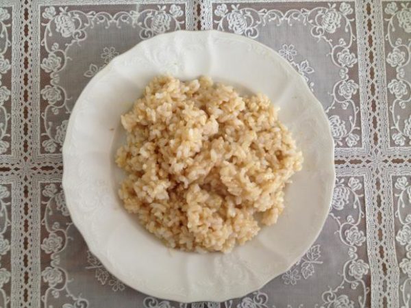 Лечение остеохондроза народными средствами: каша из бурого риса Народное лечение остеохондроза