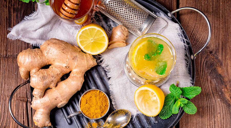 Коктейль из меда и имбиря