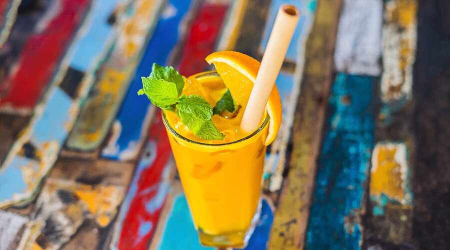 Коктейль из меда и фруктов