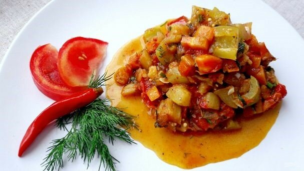 ovoshhnoe sote s chesnokom